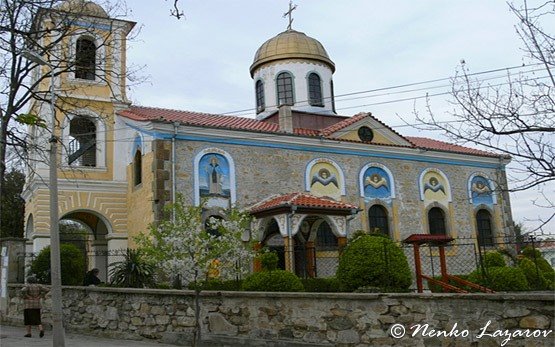 Kirche, Hissarya